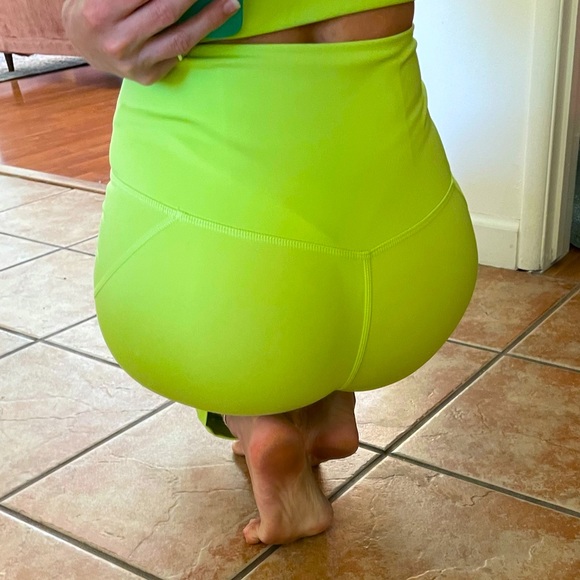 Girlfriend Collective Lime 7/8 leggings - Picture 7 of 7